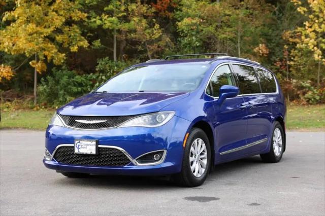 2019 Chrysler Pacifica Touring L for sale in Ravena, NY