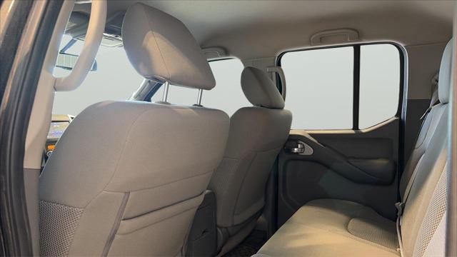2021 Nissan Frontier Crew Cab SV 4x4