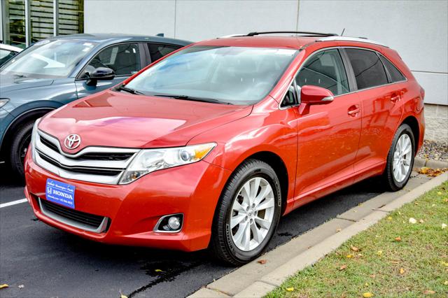 2013 Toyota Venza LE for sale in Richfield, MN