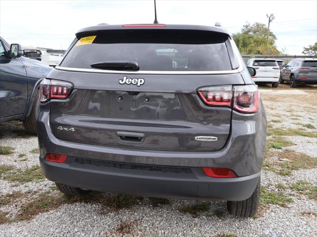 2024 Jeep Compass Latitude Lux FWD