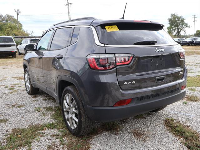 2024 Jeep Compass Latitude Lux FWD