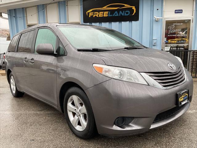 2017 Toyota Sienna LE 8 Passenger for sale in Waukesha, WI