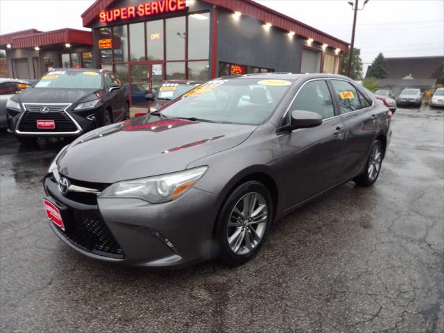 2015 Toyota Camry SE for sale in Milw, WI