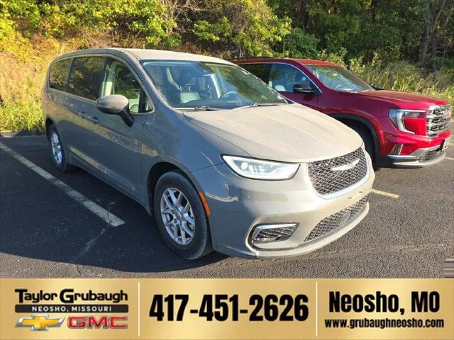 2023 Chrysler Pacifica Touring L for sale in Neosho, MO
