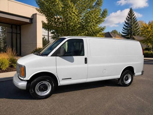 2002 GMC Savana Standard for sale in Middletown, CT