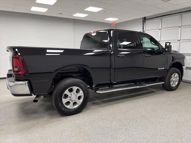 2026 Ram 2500 Big Horn Crew Cab 4x4 64 Box