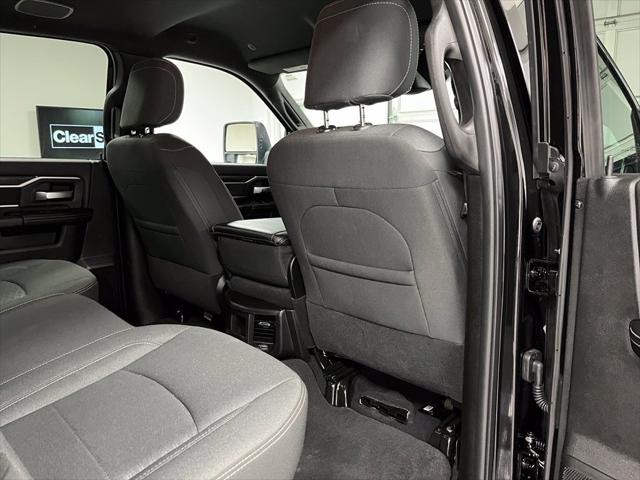 2026 Ram 2500 Big Horn Crew Cab 4x4 64 Box