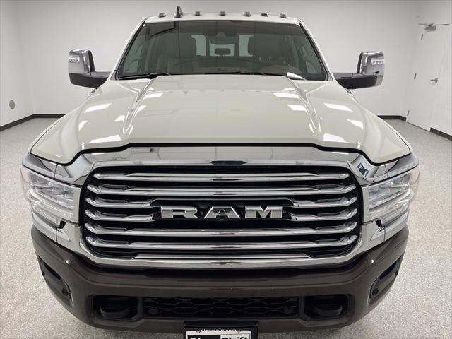 2024 Ram 3500 Limited Longhorn Crew Cab 4x4 8 Box