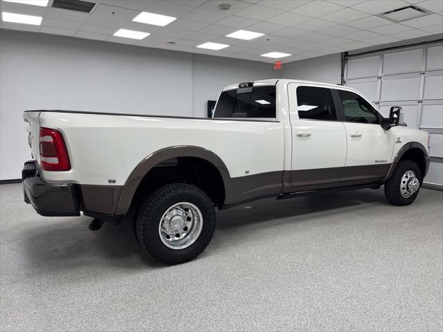 2024 Ram 3500 Limited Longhorn Crew Cab 4x4 8 Box