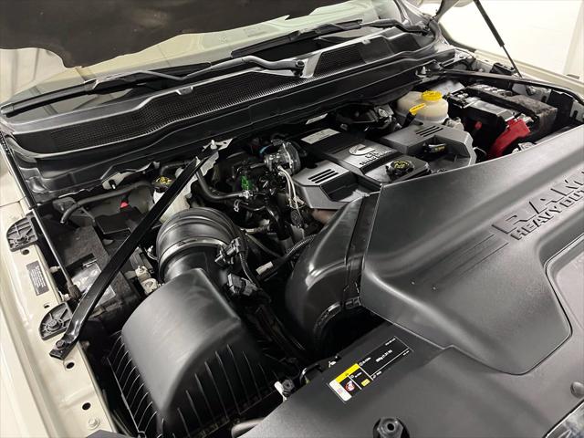 2024 Ram 3500 Limited Longhorn Crew Cab 4x4 8 Box