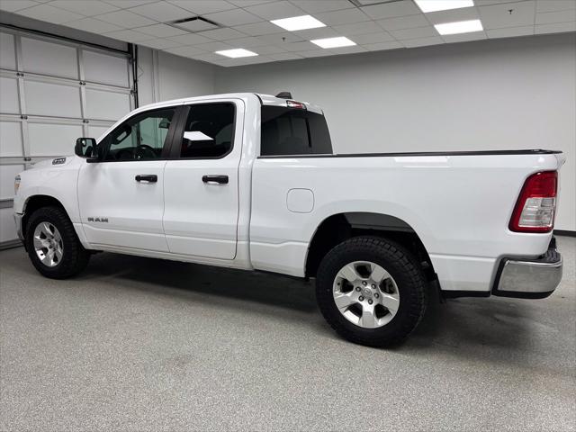 2022 Ram 1500 Tradesman Quad Cab 4x4 64 Box