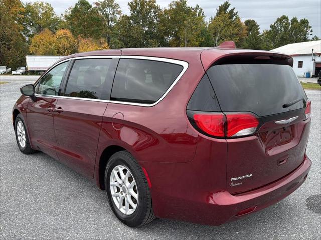 2017 Chrysler Pacifica Touring