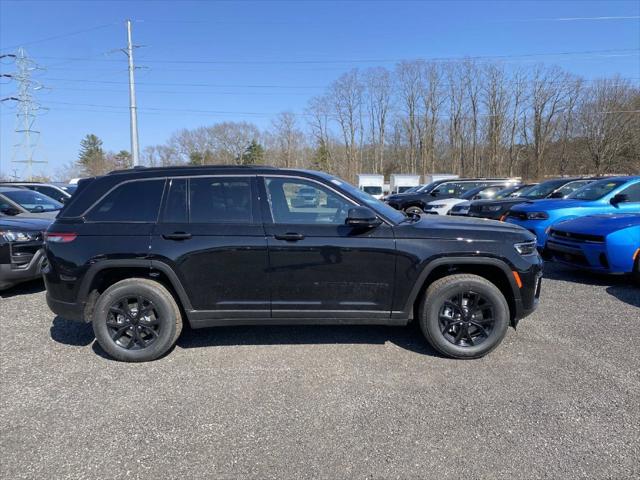 2026 Jeep Grand Cherokee GRAND CHEROKEE LAREDO ALTITUDE 4X4 2026 Jeep Grand Cherokee GRAND CHEROKEE LAREDO ALTITUDE 4X4