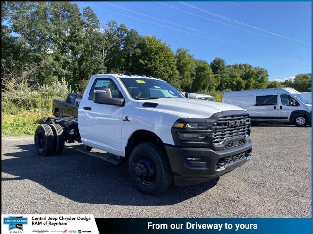 2026 RAM Ram 3500 Chassis Cab RAM 3500 TRADESMAN CHASSIS REGULAR CAB 4X4 60 CA