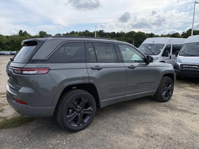 2027 Jeep Grand Cherokee GRAND CHEROKEE LIMITED RESERVE 4X4 2027 Jeep Grand Cherokee GRAND CHEROKEE LIMITED RESERVE 4X4