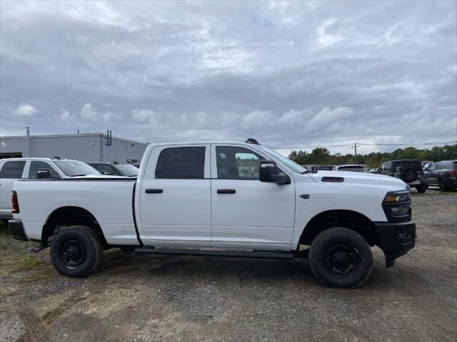 2027 RAM Ram 2500 RAM 2500 TRADESMAN CREW CAB 4X4 64 BOX 2027 RAM Ram 2500 RAM 2500 TRADESMAN CREW CAB 4X4 64 BOX