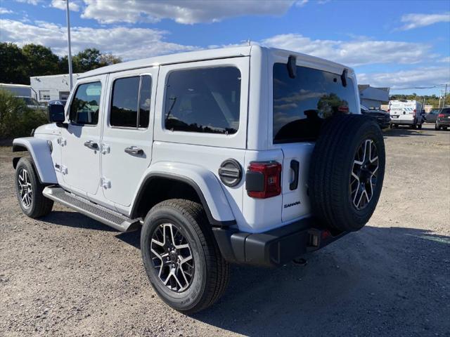 2027 Jeep Wrangler WRANGLER 4-DOOR SAHARA