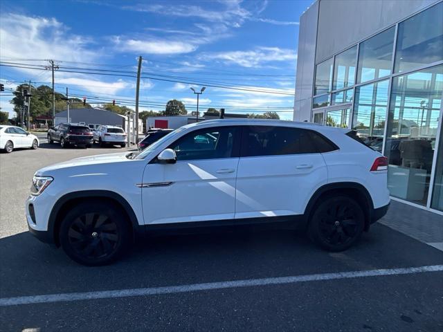 2024 Volkswagen Atlas Cross Sport 2.0T SE w/Technology 2024 Volkswagen Atlas Cross Sport 2.0T SE w/Technology