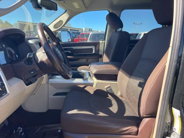 2018 RAM 2500 Big Horn Crew Cab 4x4 64 Box 2018 RAM 2500 Big Horn Crew Cab 4x4 64 Box