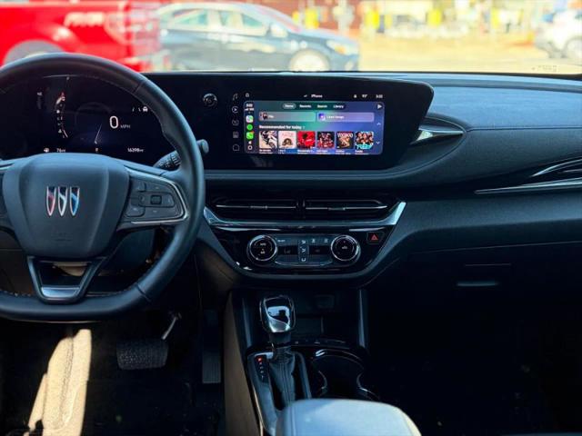 2025 Buick NV Sport Touring FWD