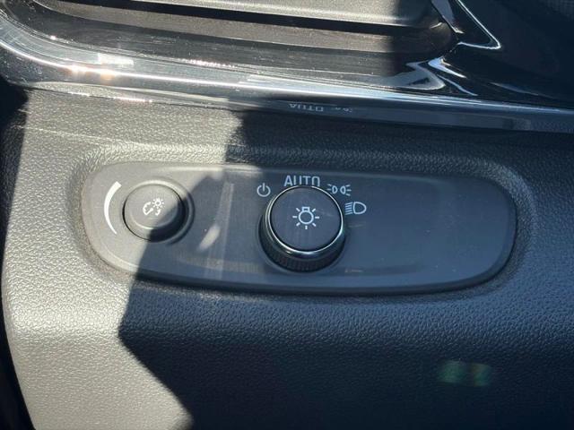 2025 Buick NV Sport Touring FWD