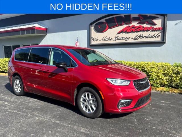2024 Chrysler Pacifica Touring L
