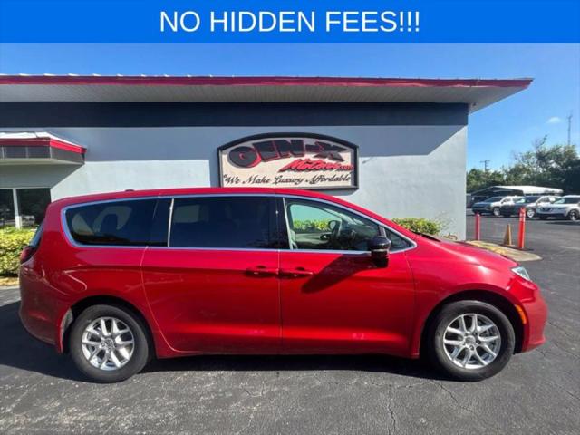 2024 Chrysler Pacifica Touring L