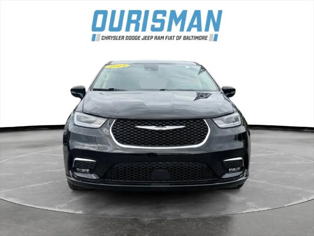 2024 Chrysler Pacifica Hybrid Select
