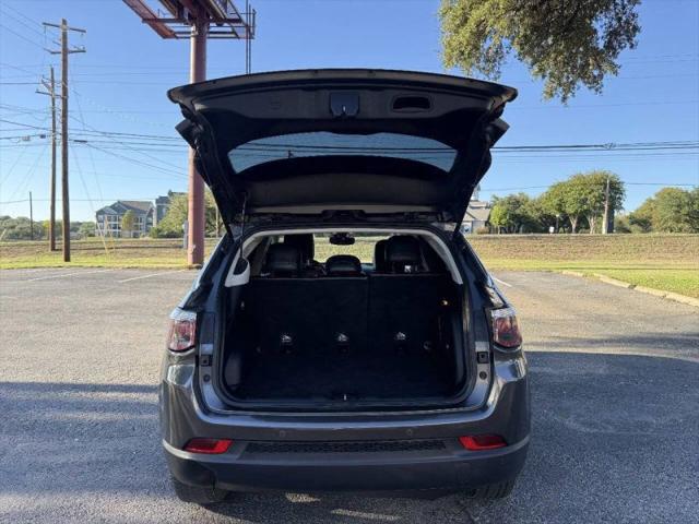 2017 Jeep Compass Latitude FWD