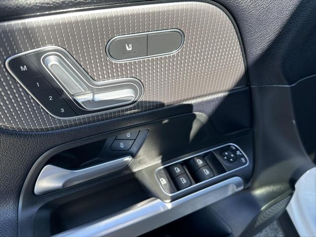 Used 2020 Mercedes-Benz GLB 250 4MATIC For Sale in Jackson, MI