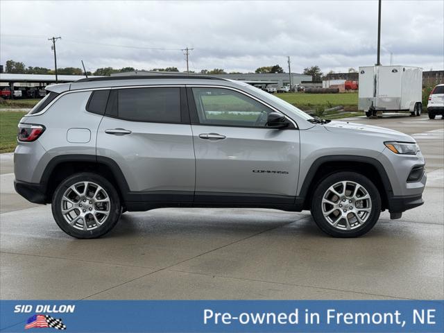2022 Jeep Compass Latitude Lux 4x4