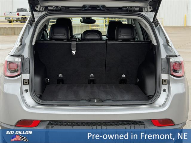 2022 Jeep Compass Latitude Lux 4x4