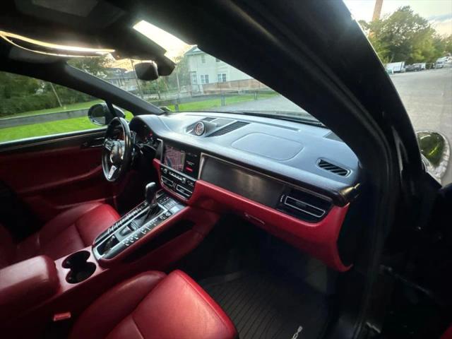 2021 Porsche Macan GTS