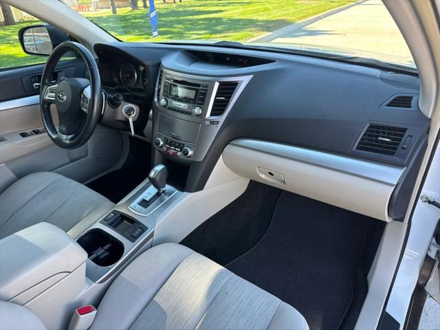 2013 Subaru Outback 2.5i Premium