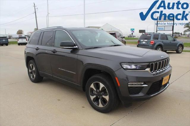 2024 Jeep Grand Cherokee Base for sale in Storm Lake, IA