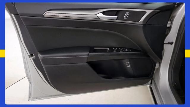 2017 Ford Fusion Hybrid SE