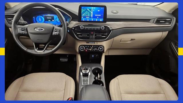 2020 Ford Escape Titanium Hybrid