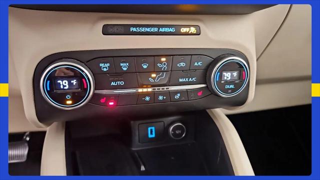 2020 Ford Escape Titanium Hybrid