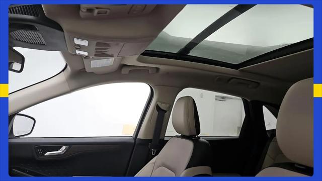 2020 Ford Escape Titanium Hybrid