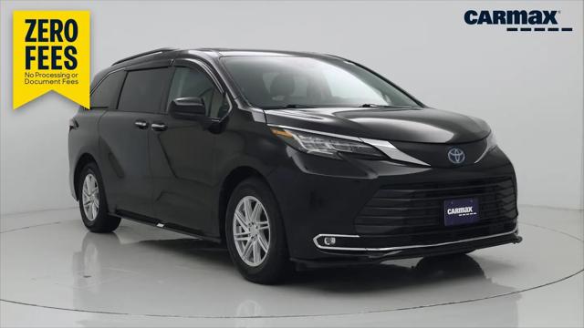 2022 Toyota Sienna XLE for sale in Midlothian, VA