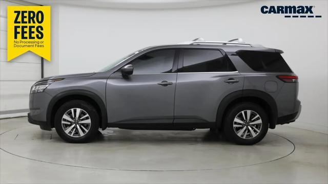 2023 Nissan Pathfinder SL 4WD