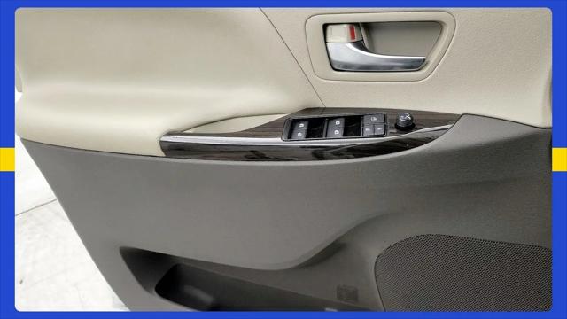 2018 Toyota Sienna XLE 8 Passenger