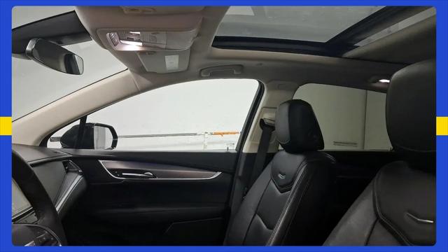 2017 Cadillac XT5 Premium Luxury