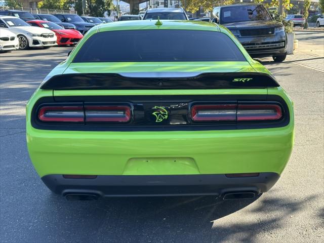 2015 Dodge Challenger SRT Hellcat