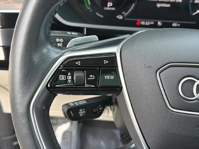 2019 Audi e-tron Premium Plus