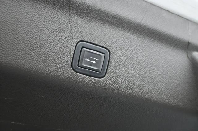 2021 Cadillac Escalade 4WD Premium Luxury