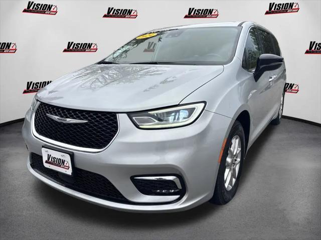 2024 Chrysler Pacifica Touring L for sale in Greece, NY