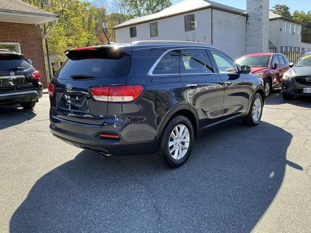 2017 Kia Sorento 3.3L LX