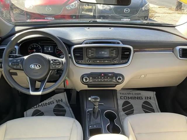 2017 Kia Sorento 3.3L LX