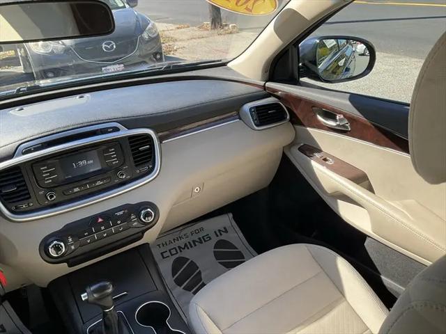 2017 Kia Sorento 3.3L LX